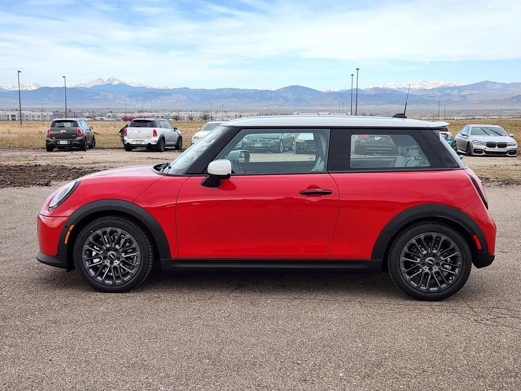 mini hardtop 2 door 2026 WMW23GD05T2Y25461 image mini hardtop 2 door 2026 WMW23GD05T2Y25461 image